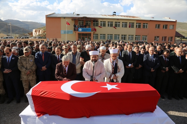 Şehit Muammer Ateş son yolculuğuna uğurlandı